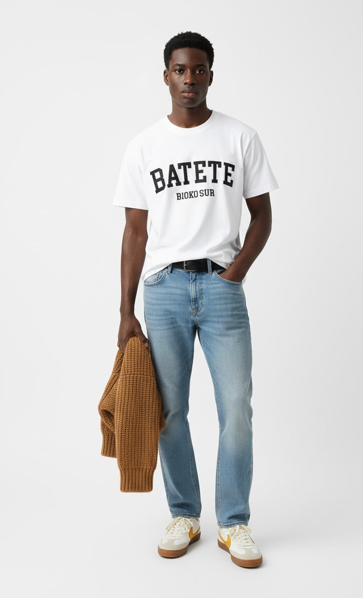 Camiseta Batete bordada en negro - Unisex